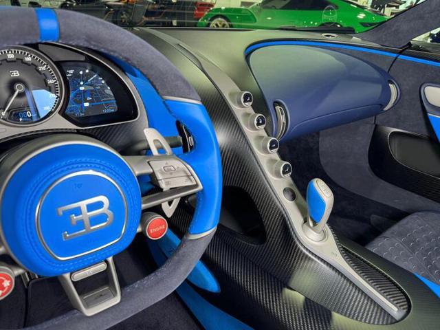 BUGATTI Other DIVO 8.0 W16 1500 HP "1 of 40 FOR THE WORLD"