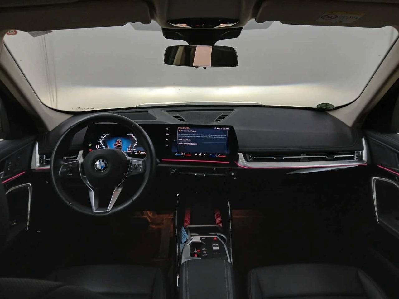 Bmw X1 18d xLine PELLE_NAVI_FULL LED_HEAD-UP_360° Camera
