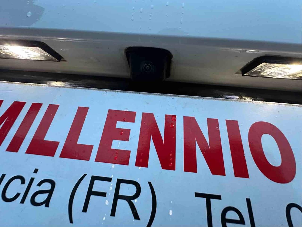 Peugeot 208 BlueHdi cv 100 GT