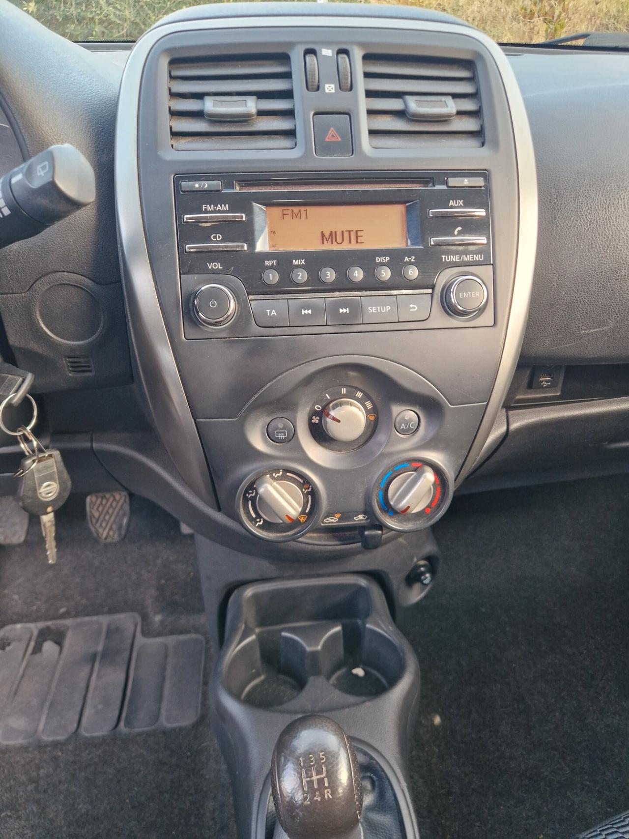 Nissan Micra 1.2 5 porte Euro 6b Tagliandata