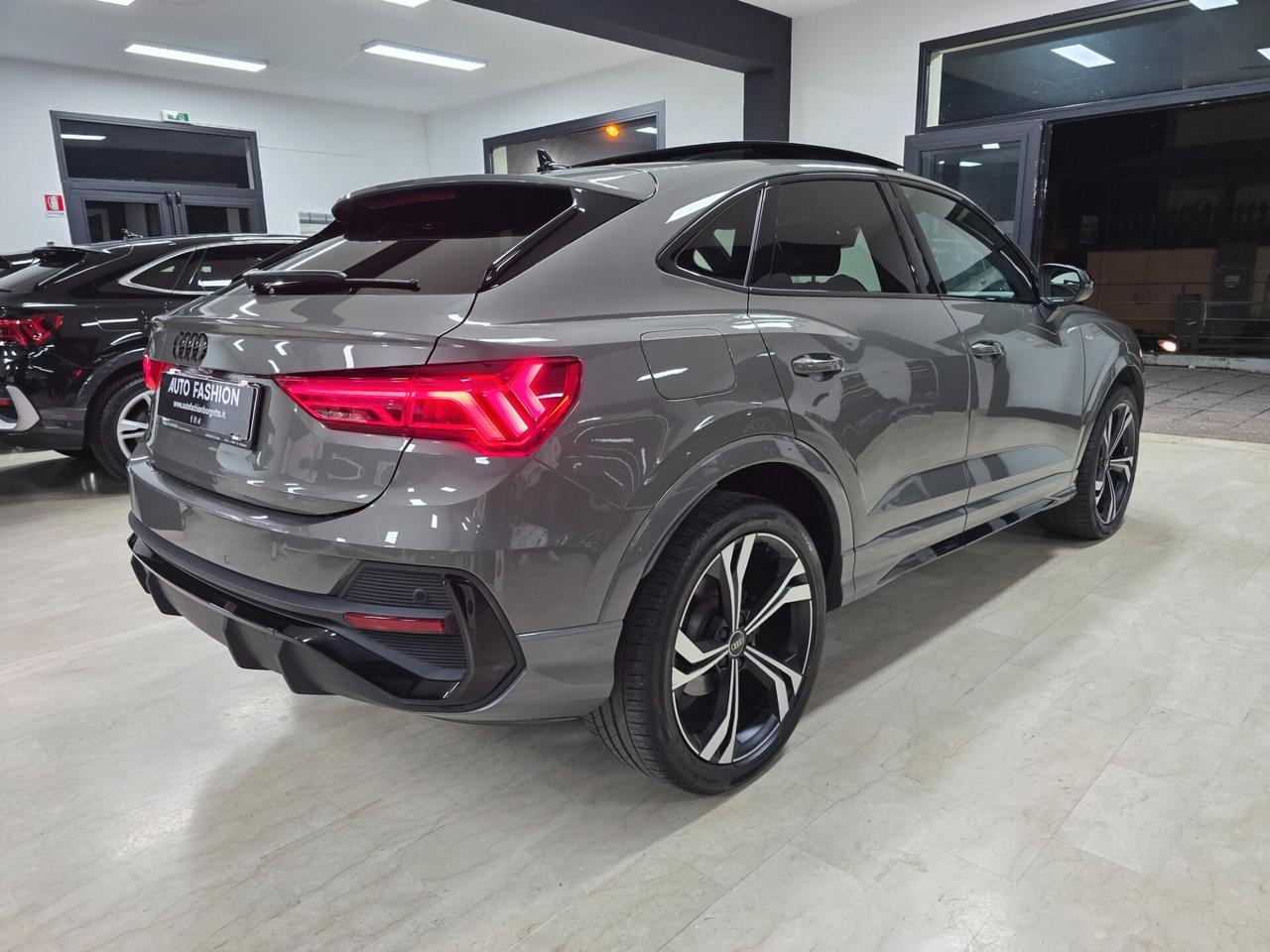 Audi Q3 SPB 35 TDI S tronic line (Tetto)