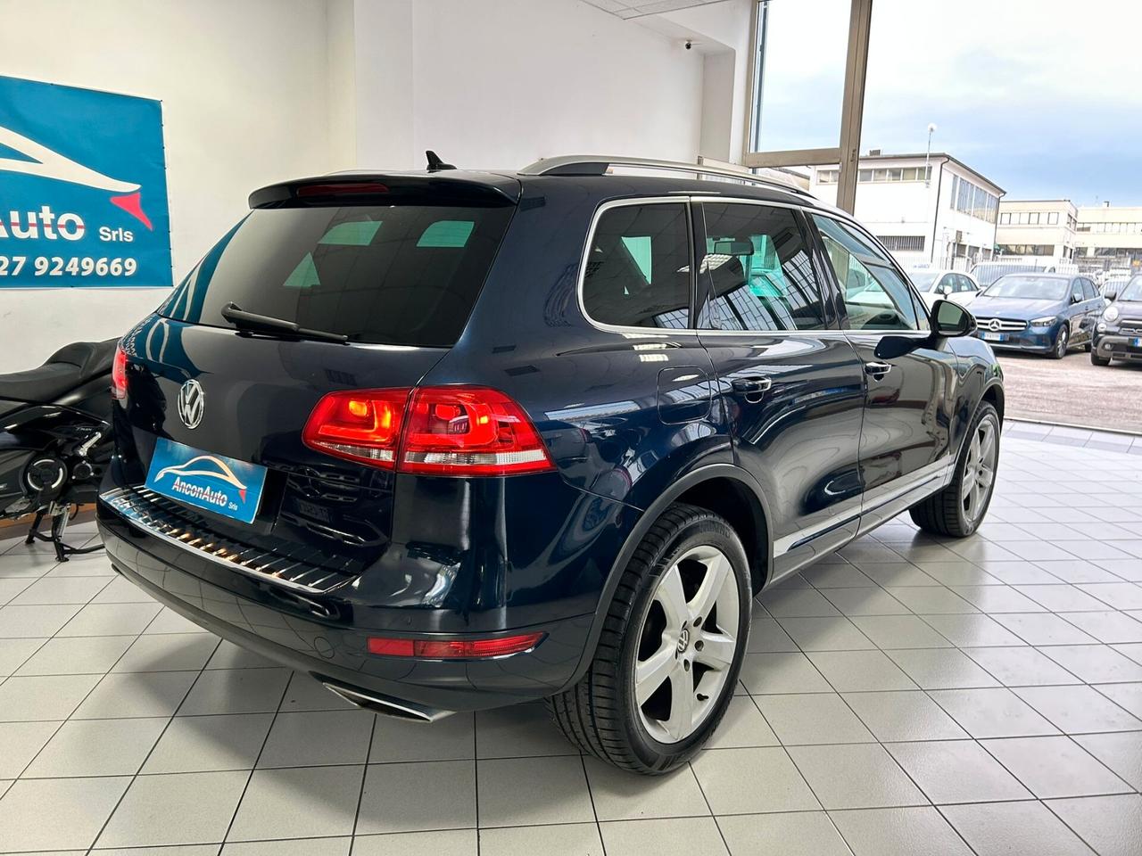 Volkswagen Touareg 3.0 TDI 240CV FULL OPTIONAL 2011