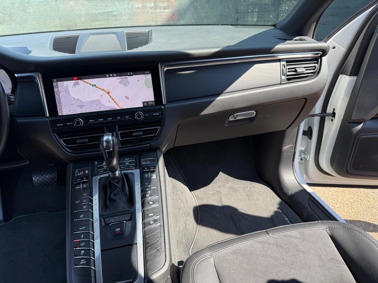 Porsche Macan 2.0 PDK TETTO KAMERA LED 21' TAGLIANDI UFFICIALI *PROMO*