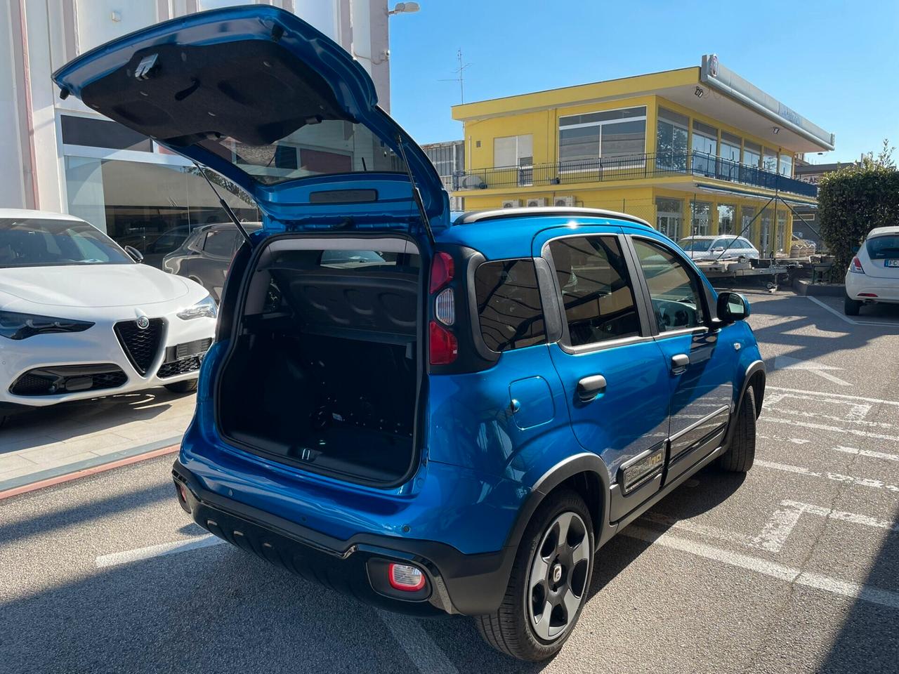 Fiat Pandina Cross 1.0 Hybrid 70cv