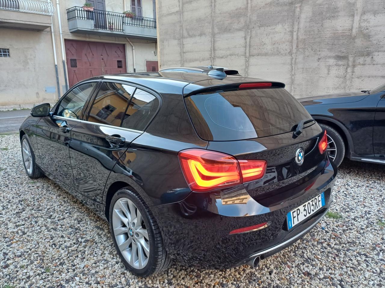 Bmw 118 118d 5p. Urban
