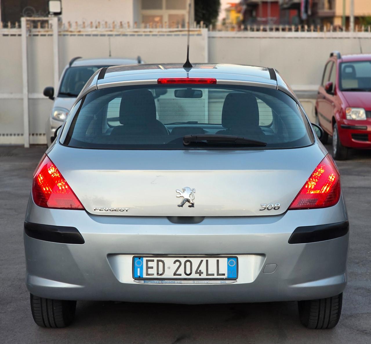 Peugeot 308 1.6 HDi 90CV 5p. Tecno