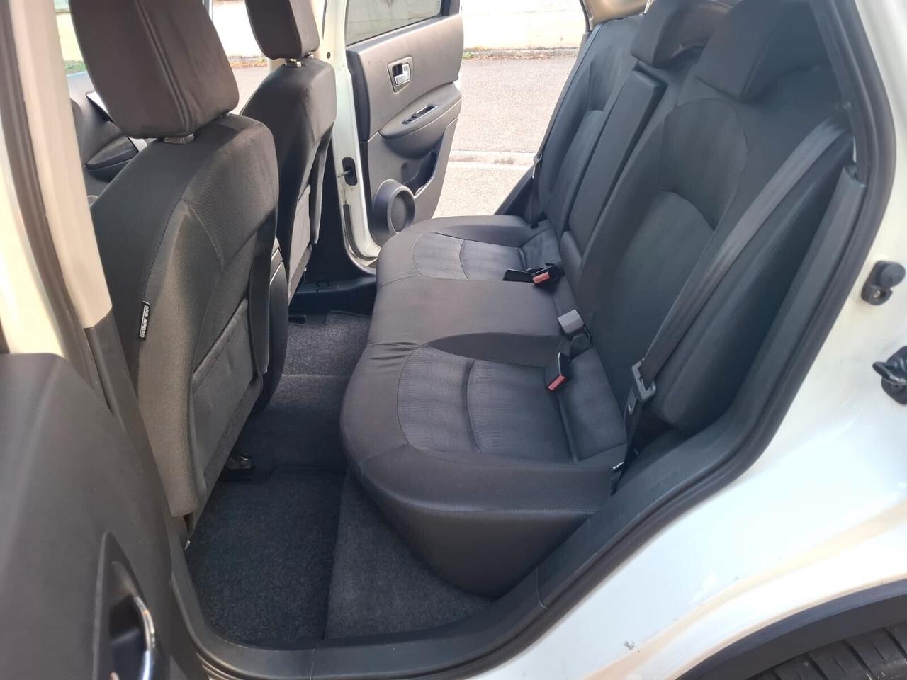 Nissan Qashqai 1.6 dCi 4X4 del 2012 SOLO 146.000 KM