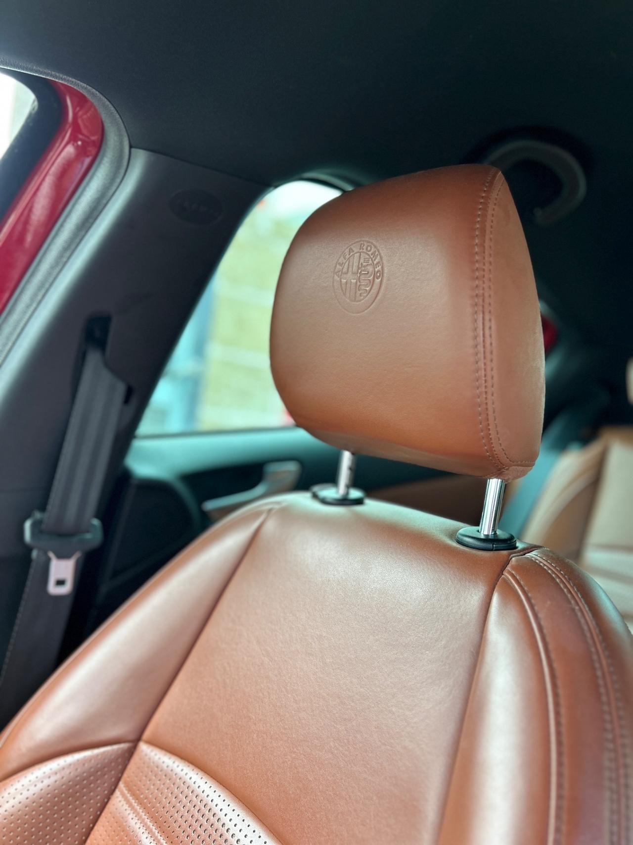 Alfa Romeo Giulietta 1.6 120 CV-2016-NAVI-PELLE TOTALE