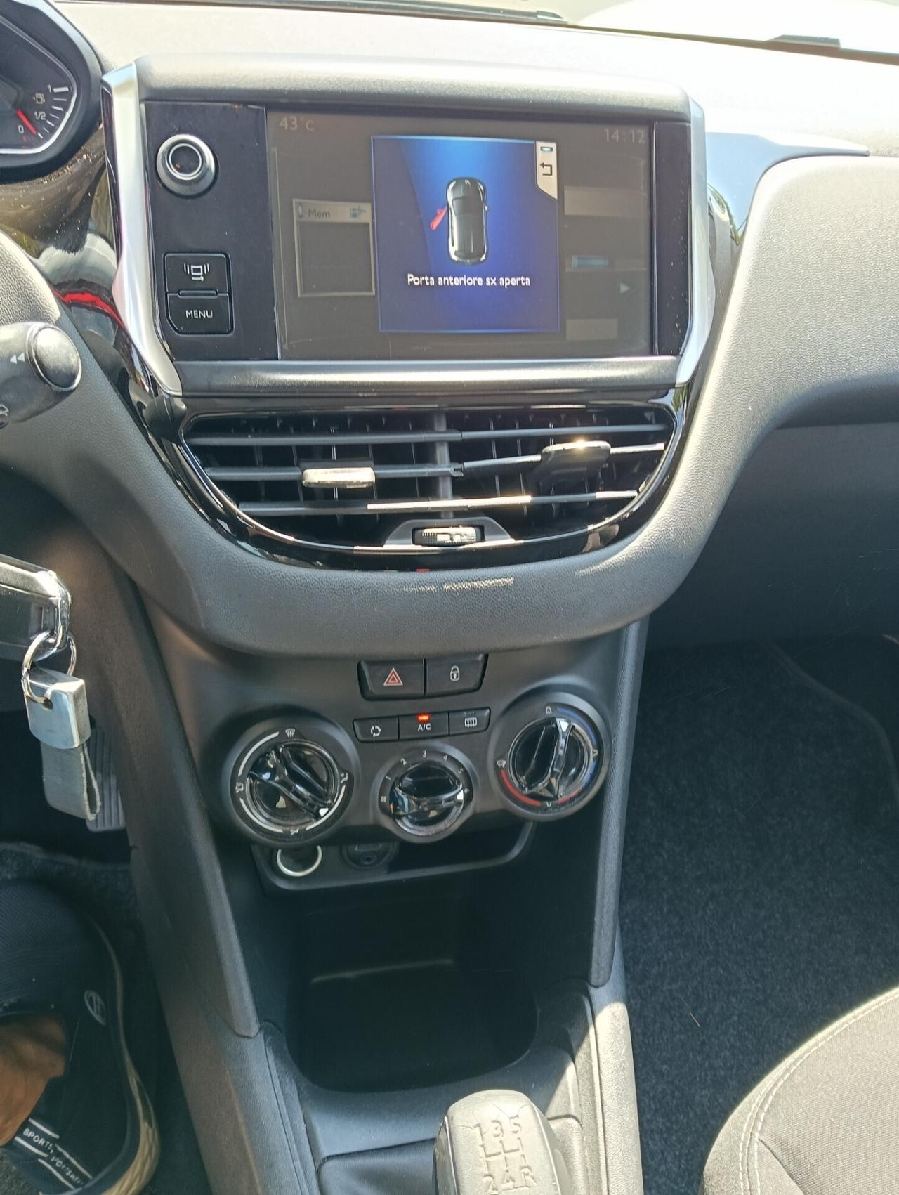 Peugeot 208 1.6 e-HDi 92 CV Stop&Start 5 porte Allure