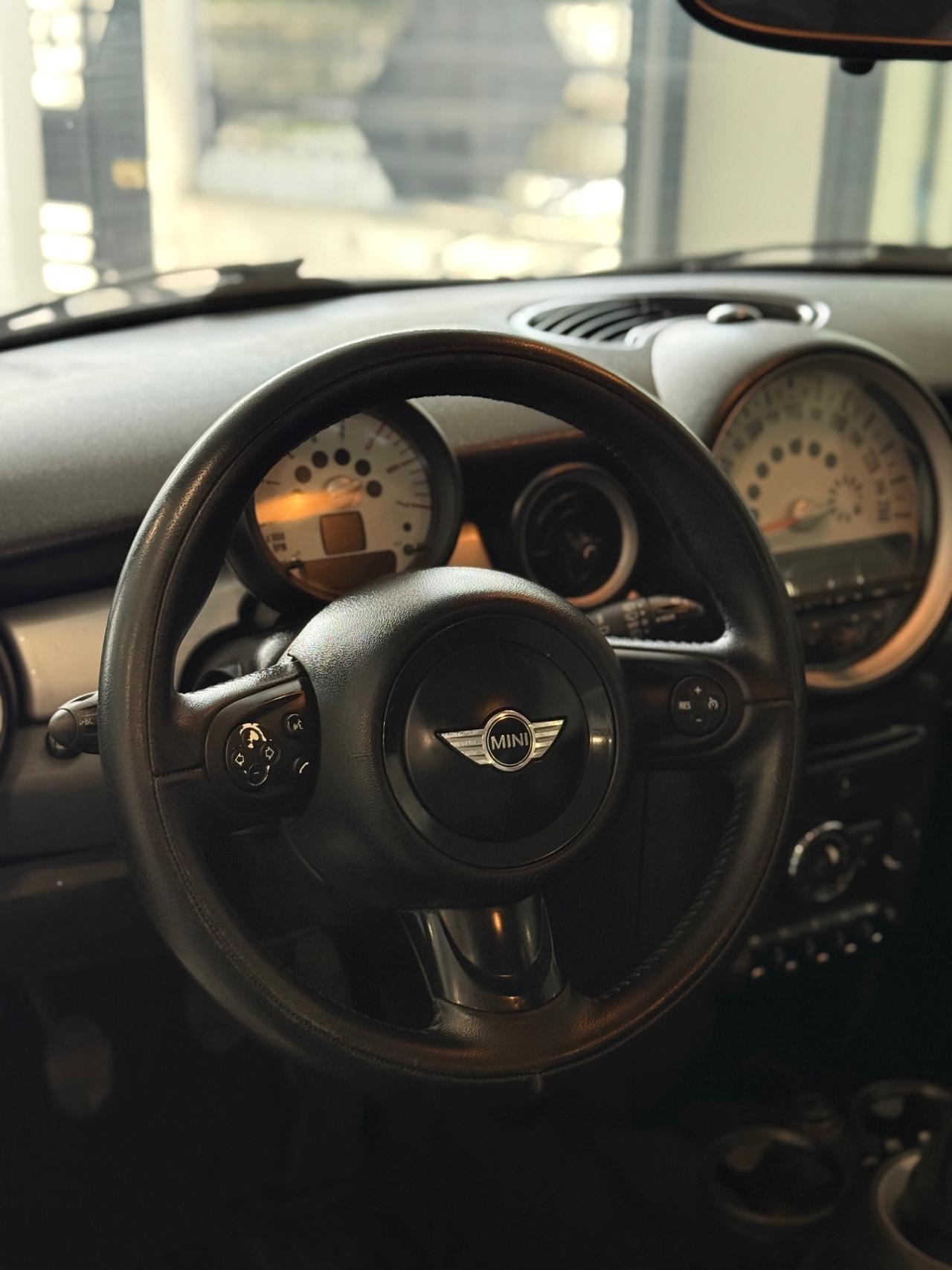 Mini 1.6 16V Cooper D