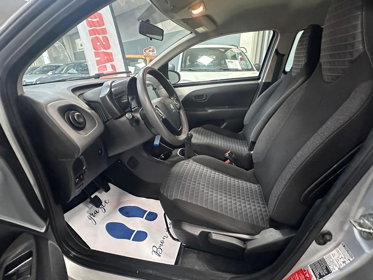 Peugeot 108 VTi 72 S&S 5 porte Allure OK Neopatentati