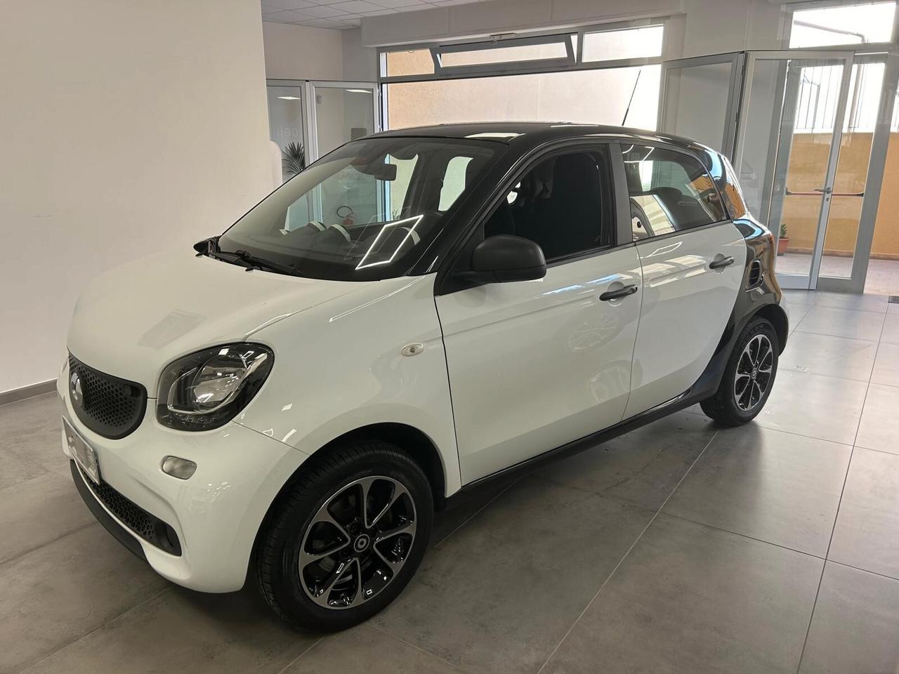 Smart ForFour