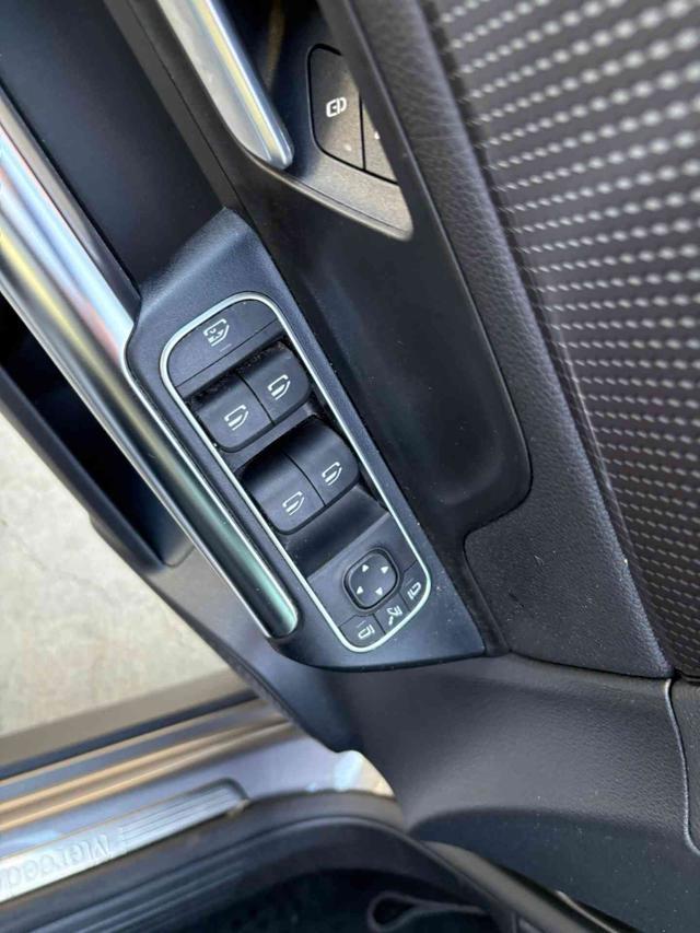 MERCEDES-BENZ GLA 200 d Automatic Sport Plus