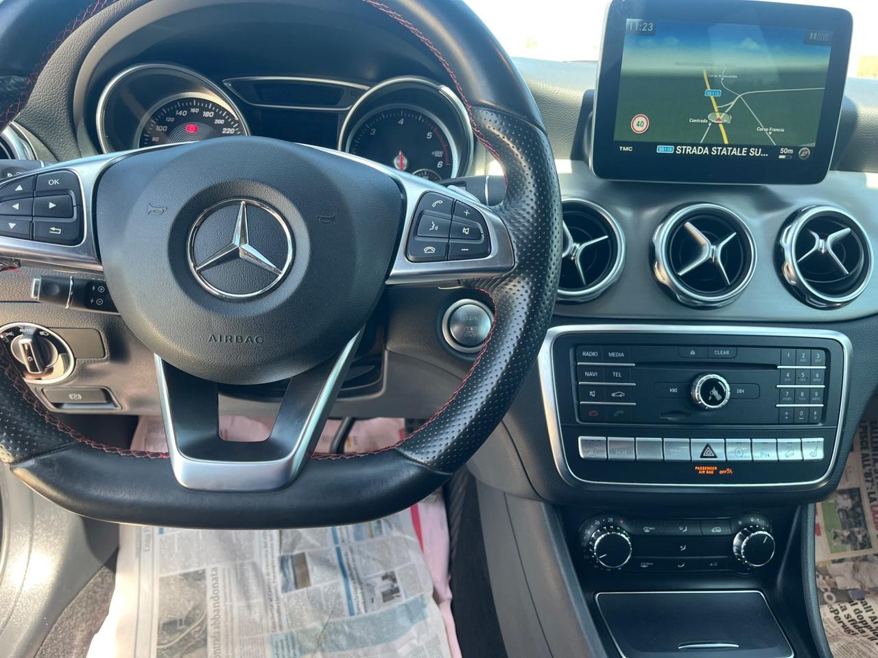 Mercedes-benz GLA 200 d Automatic 4Matic Premium 2017