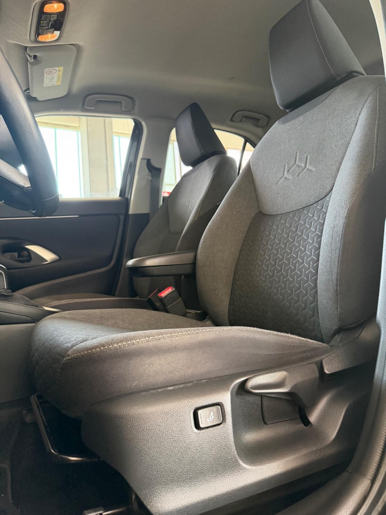 Toyota Yaris Cross 1.5 Hybrid 5p. E-CVT Business