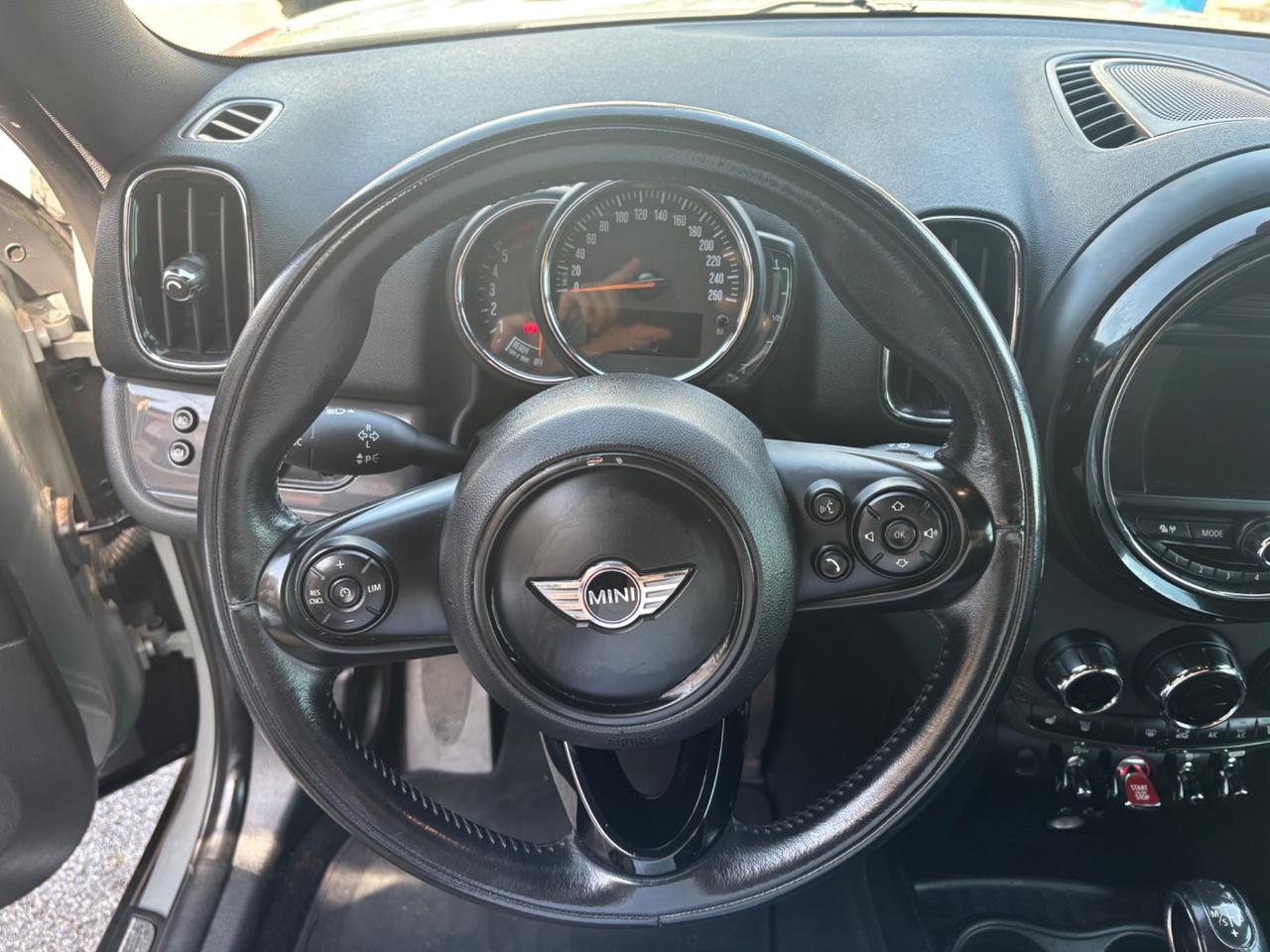 Mini Cooper D Countryman 2.0 150 CV AUTOMATICA