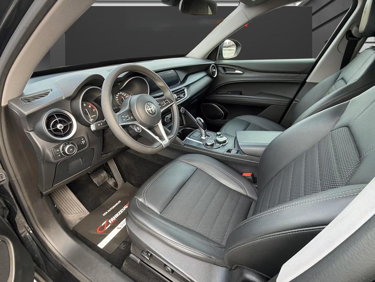 Alfa Romeo Stelvio 2.0 Turbo 200 CV AT8 Q4 Super