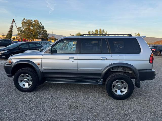 MITSUBISHI Pajero Sport 2.5 TDI GLS Target
