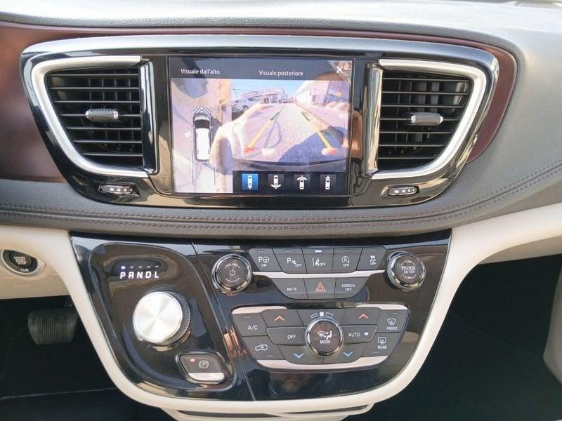 Chrysler Pacifica 3.6L V6 Limited 7 posti