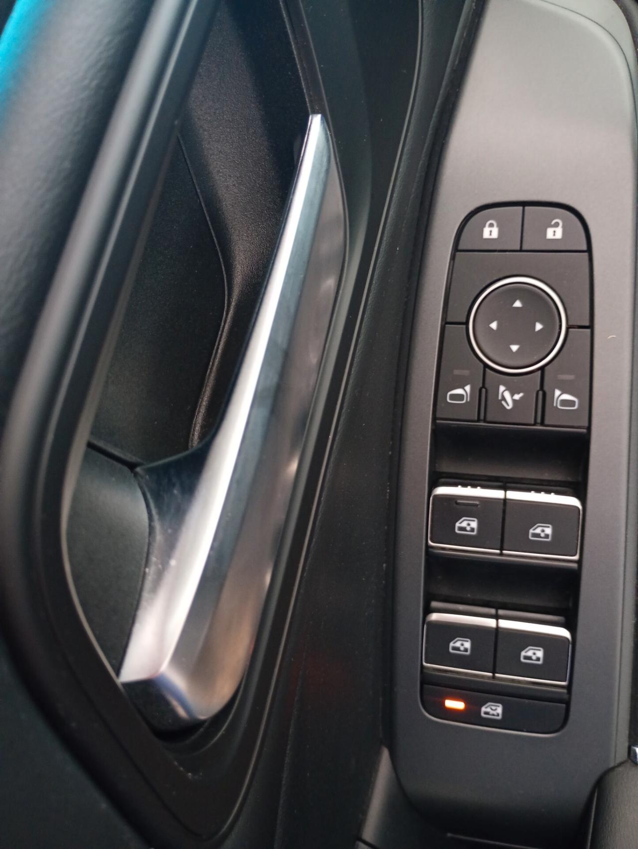 Nissan Qashqai MHEV 140 CV N-Connecta