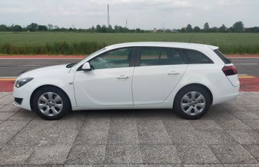 Opel Insignia 2.0 CDTI 140CV Ecopower 104gr. Sports Tourer Advance s1