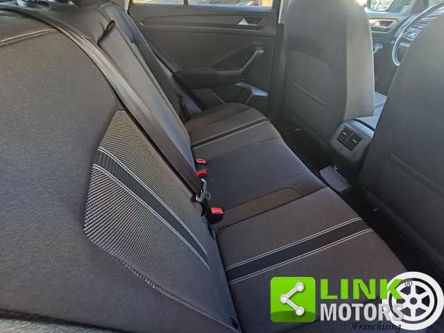 VOLKSWAGEN T-Roc 1.0 TSI 115 CV Advanced GANCIO TRAINO