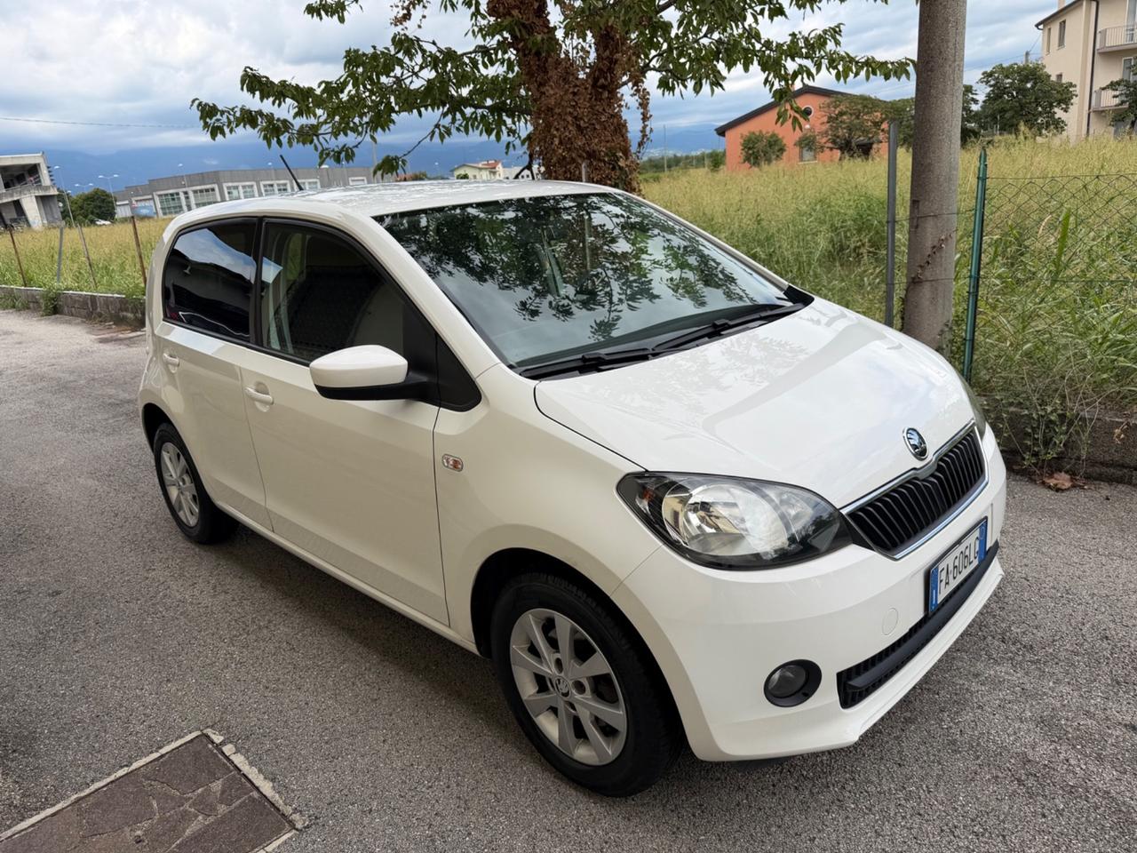 Skoda Citigo 1.0 68 CV 5 porte Active G-Tec