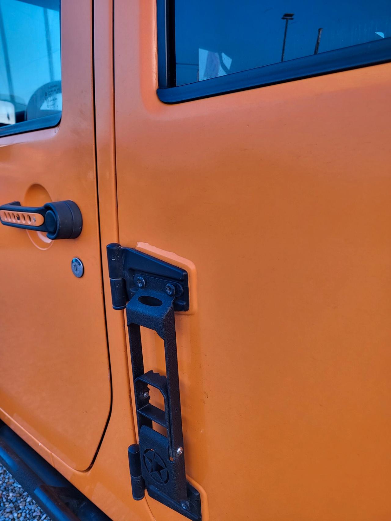 Jeep Wrangler Unlimited 2.8 CRD DPF Sahara Auto