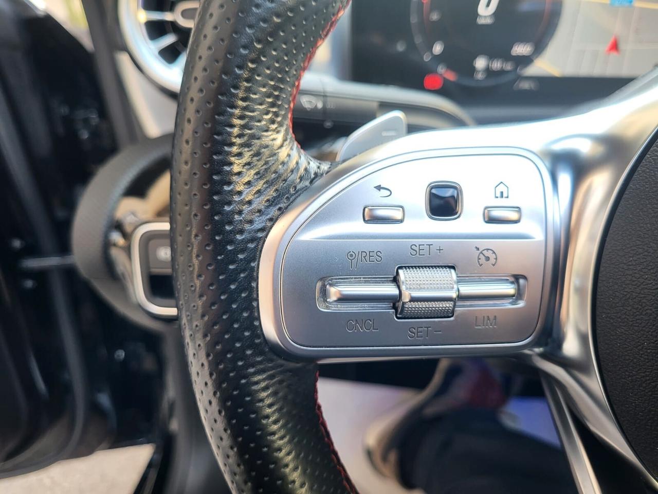 Mercedes CLA 200 d 150 Cv Autom. Premium/Amg+Tetto+Luci Ambiente...