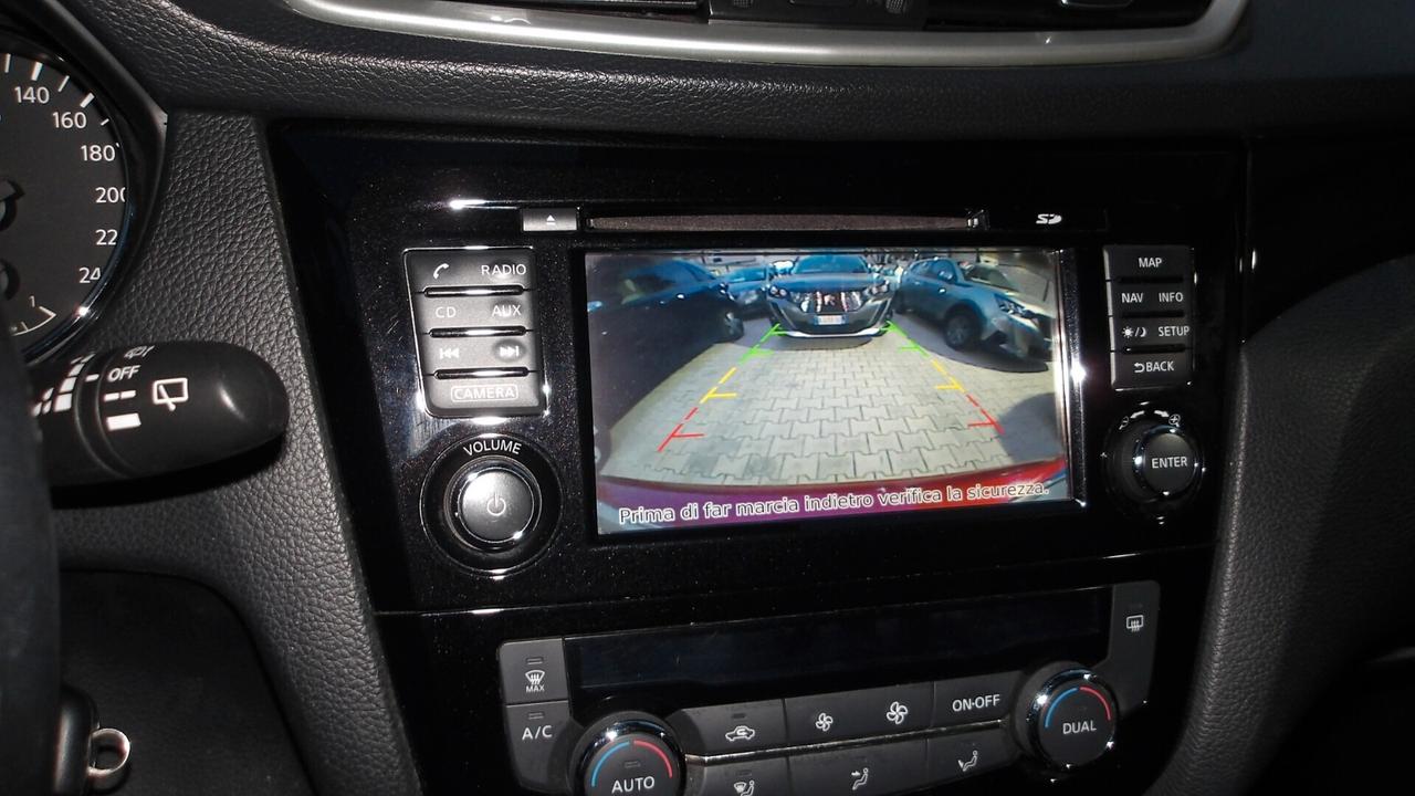 NISSAN QASHQAI 1.6 DCI 4WD-RETROC-PREZZO PROMO!