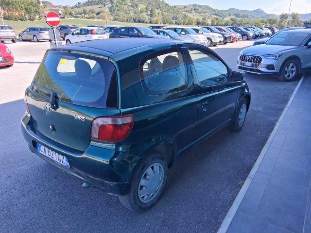 TOYOTA Yaris 1.3 BENZINA 3 porte OK NEOPATENTATI