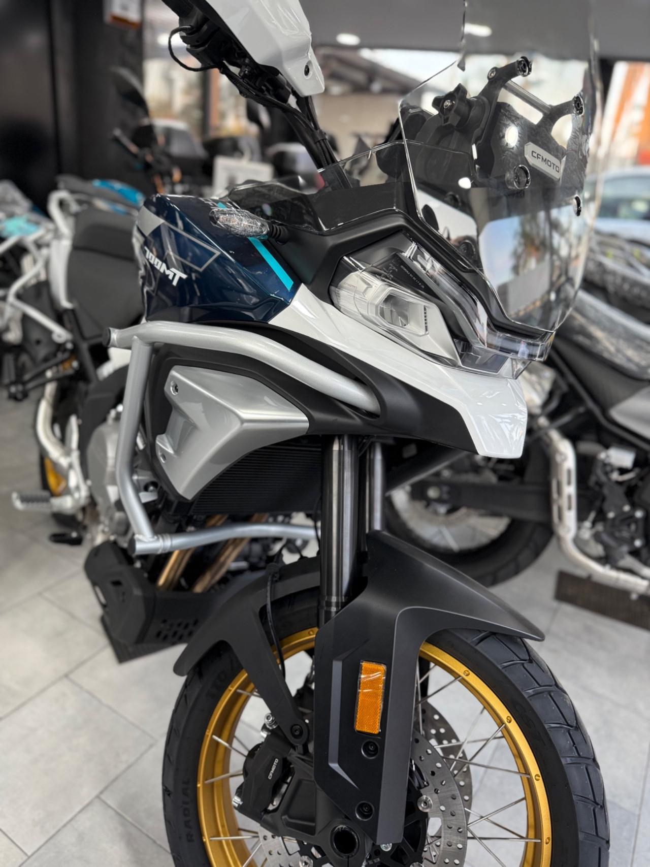 CF MOTO 700MT ADV NUOVA PRONTA CONSEGNA