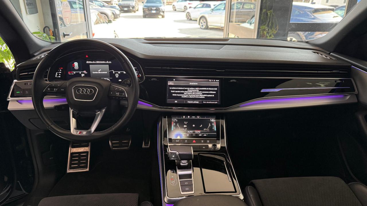 Audi Q8 50 TDI 286 CV quattro S LINE