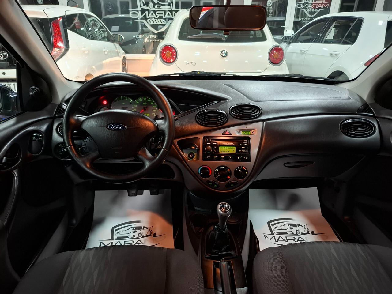 Ford Focus 1.6 benzina Neopatentato