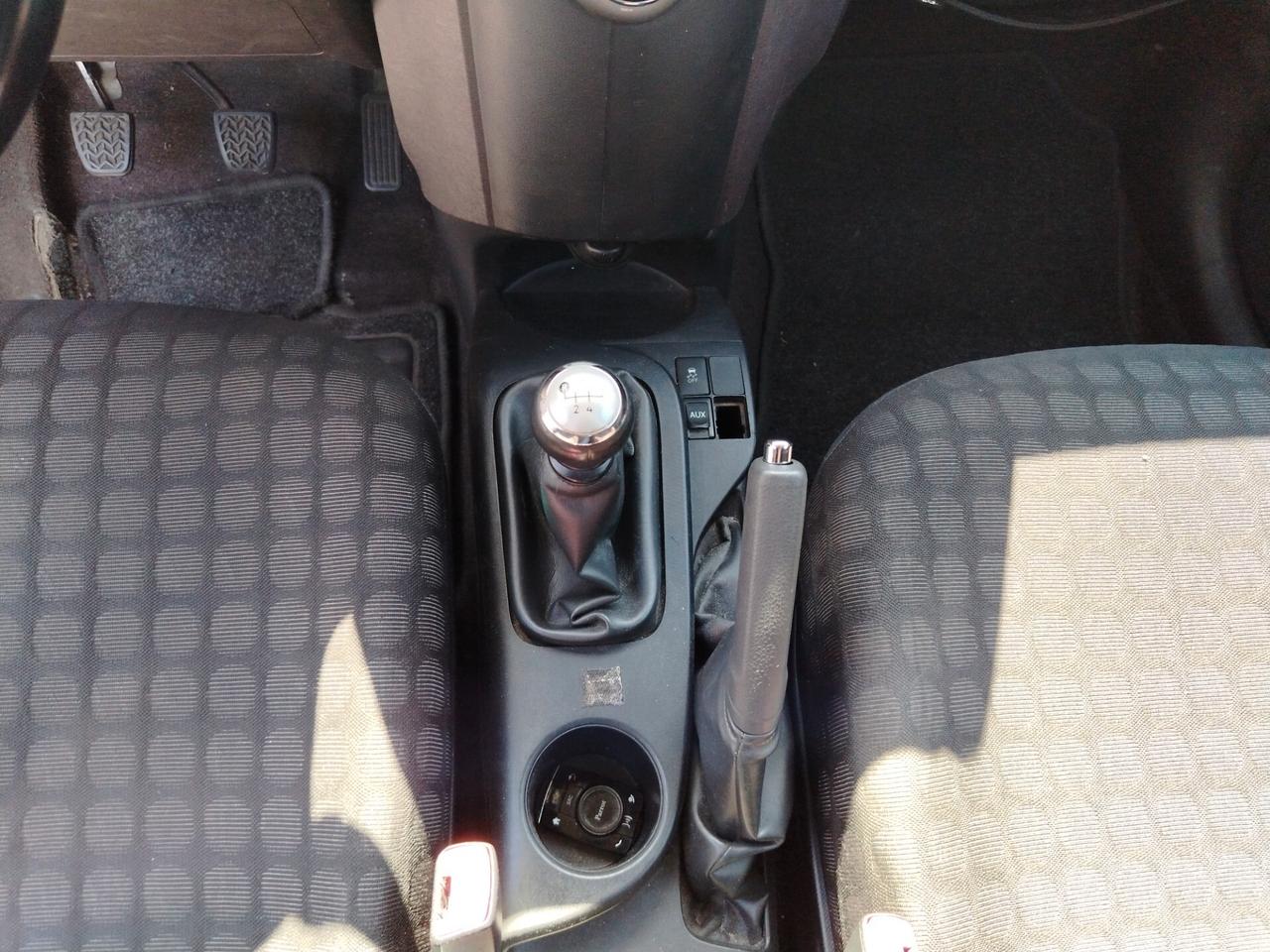 Toyota iQ 1.0 Sol