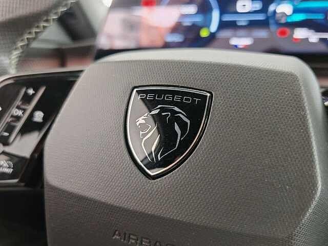 Peugeot 5008 Hybrid 136 e-DCS6 GT