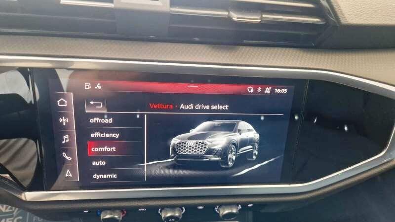 Audi Q3 Sportback 35 2.0 TDI 150CV S Line Edition S-Tronic