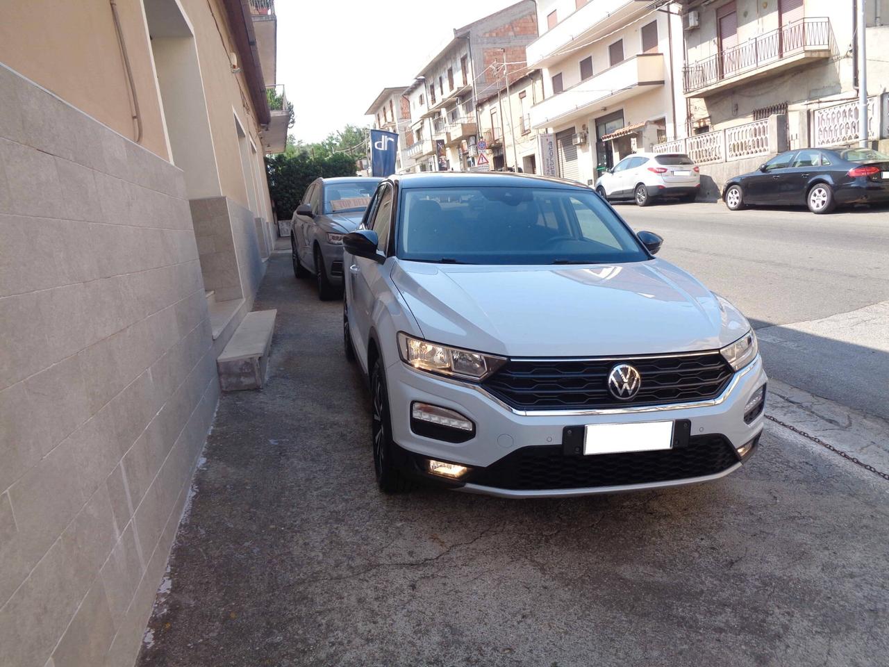 Volkswagen T-Roc 1.6 TDI SCR Advanced BlueMotion Technology (Finanziabile)