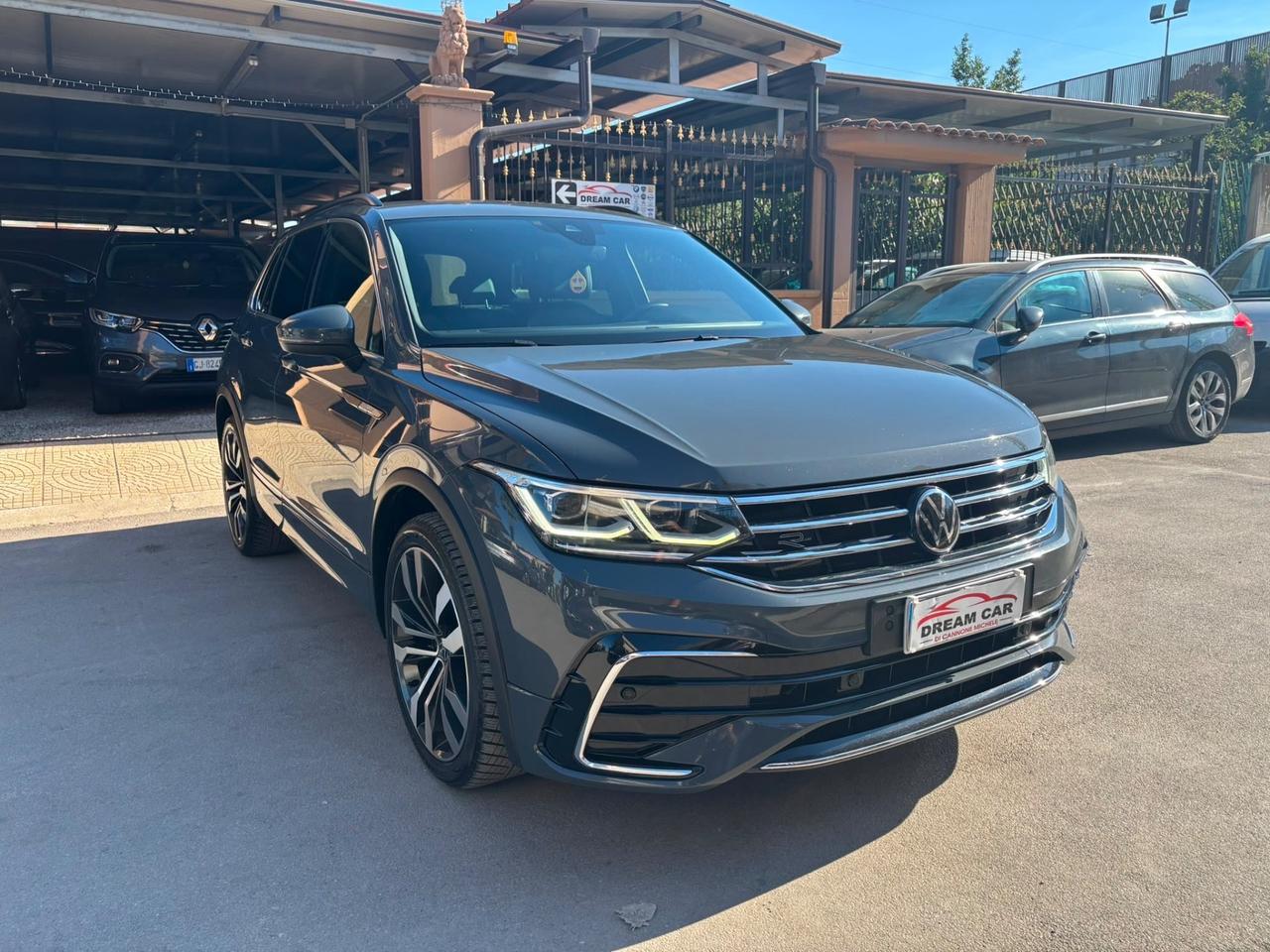 Volkswagen Tiguan 2.0 TDI 150 CV SCR DSG R-Line