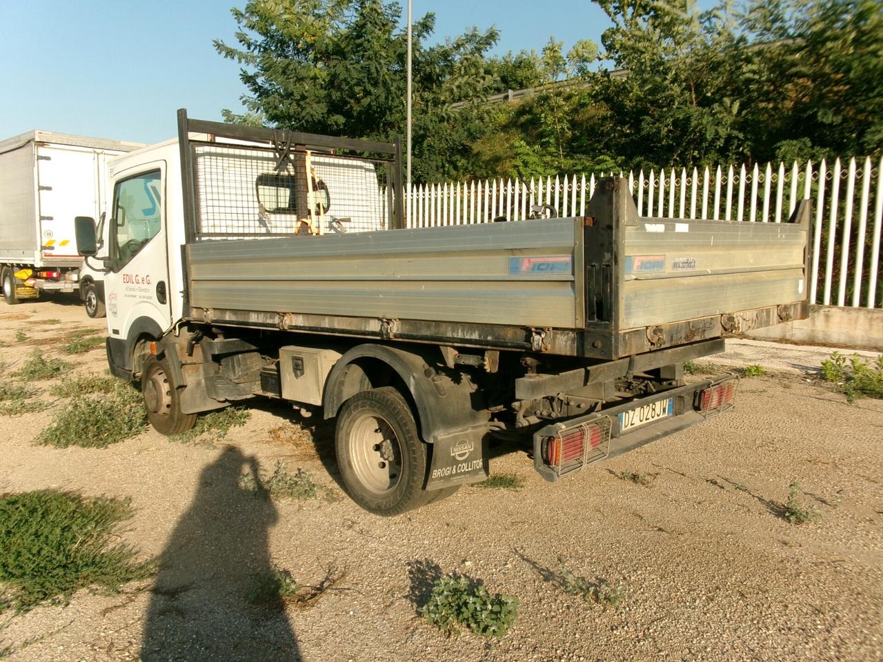 Nissan Cabstar 35-13 2.5 130CV E4 RIBALTABILE TRILAT **MOTORE ROTTO**