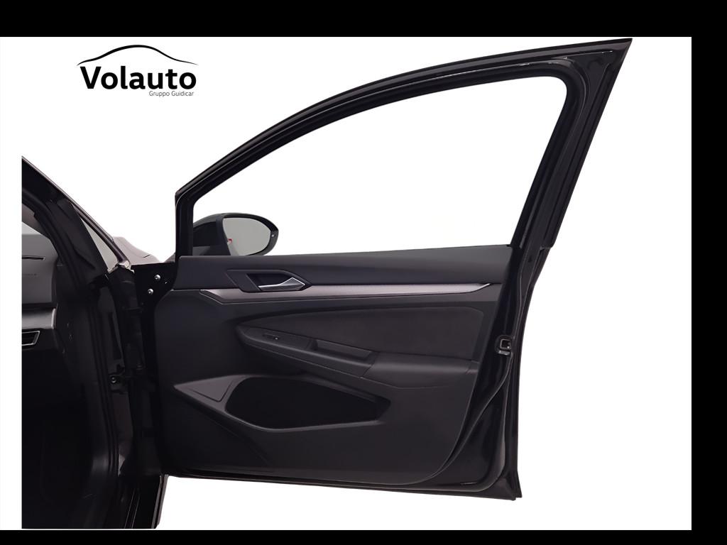 VOLKSWAGEN Golf VIII 2024 - Golf 2.0 tdi Style 150cv dsg