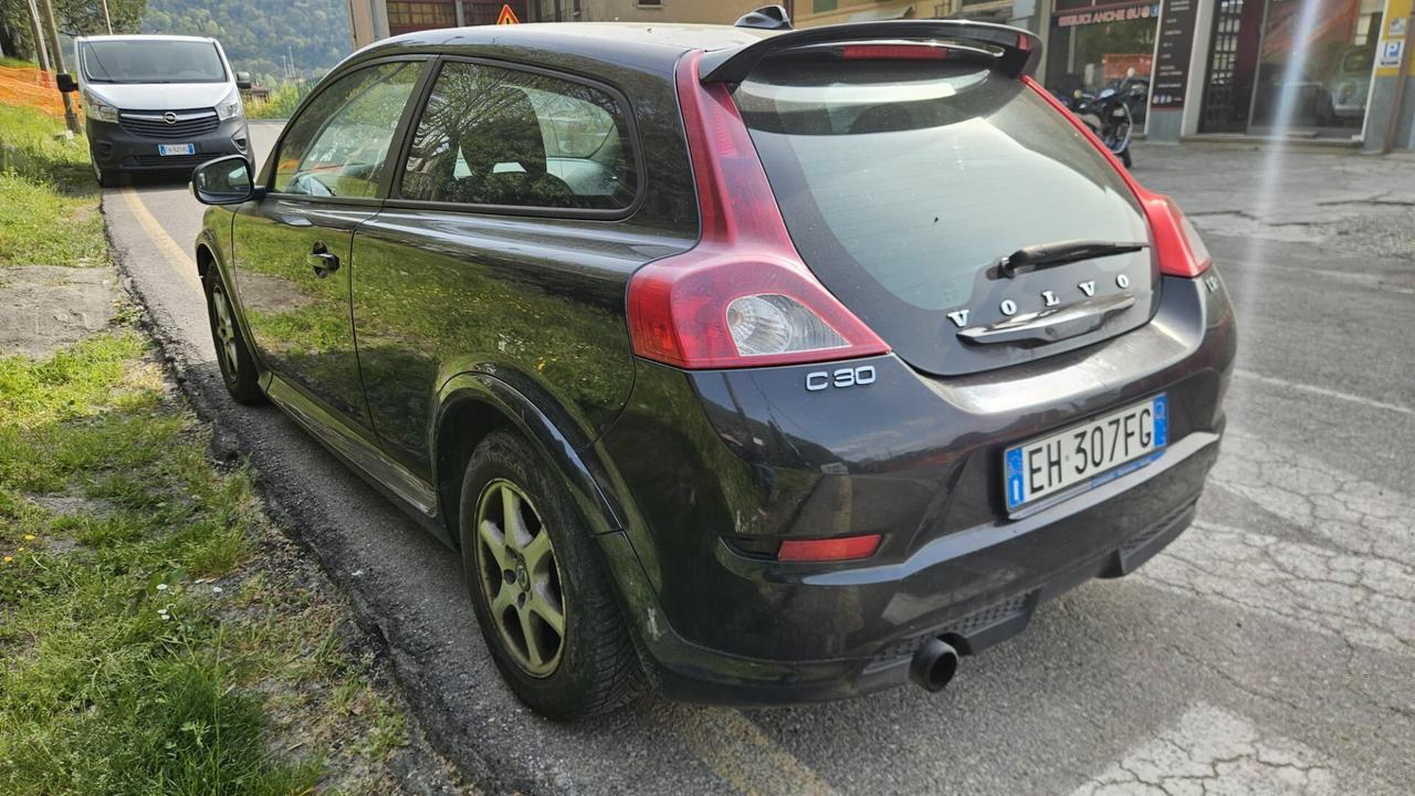 Volvo C30 D2 R-Design