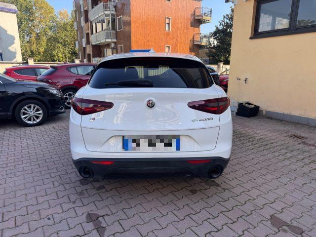ALFA ROMEO Stelvio 2.2 Turbodiesel 190 CV AT8 RWD Sprint