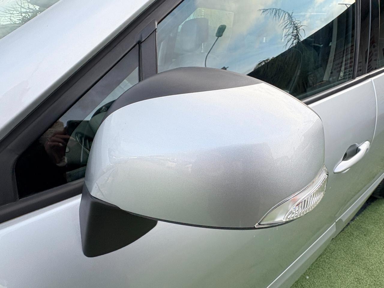 Renault Scenic XMod 1.5 dCi 110CV limited