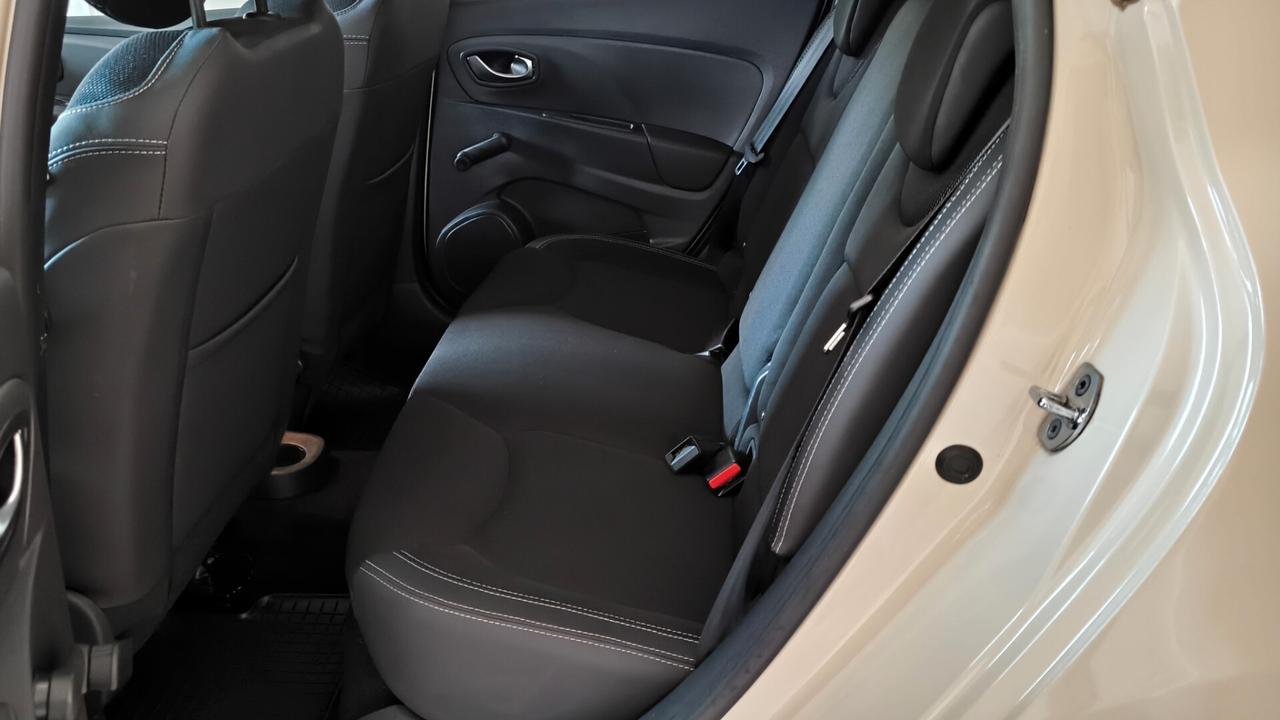 Renault Clio dCi 8V 75 CV Start&Stop 5 porte Energy Intens