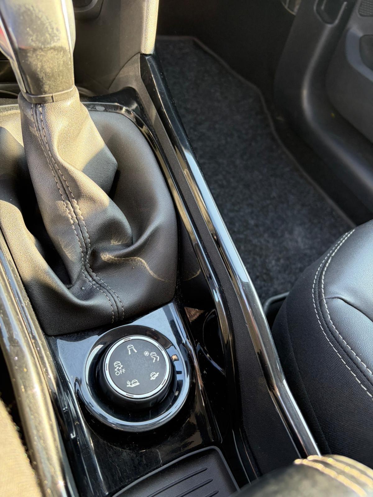 Peugeot 2008 BlueHDi 100 GT Line