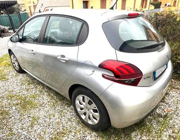 Peugeot 208 1.4 HDI-UNICO PROPRI-TAGLIANDI PEUGEOT