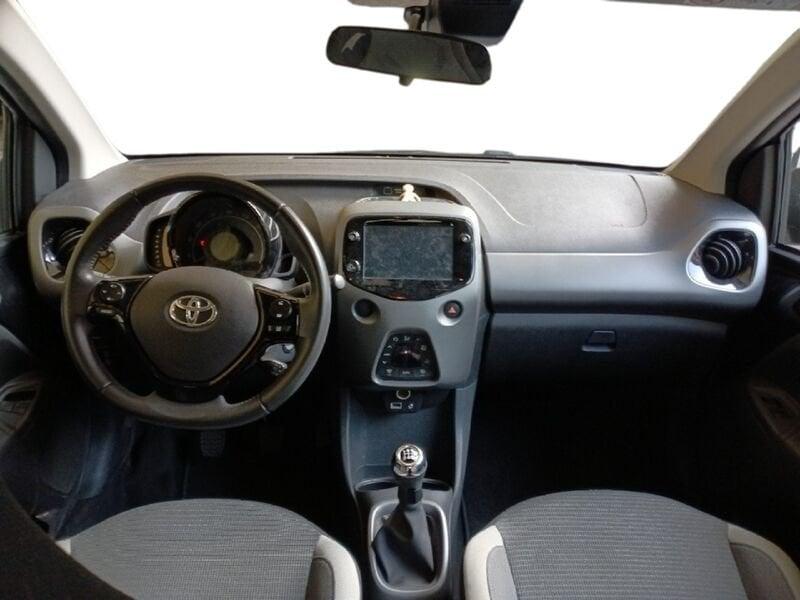 Toyota Aygo Aygo Connect 1.0 VVT-i 72 CV 5 porte x-fun