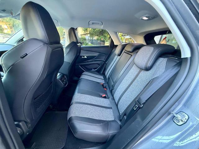 PEUGEOT 3008 BlueHDi 120 S&S EAT6 Allure