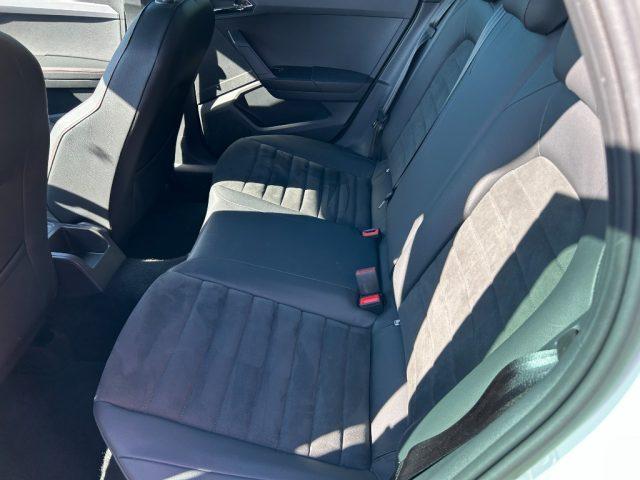 SEAT Arona 1.0 TGI FR